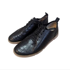 Clarks Tri Etch Sneaker size 8 Comfy Business Casual